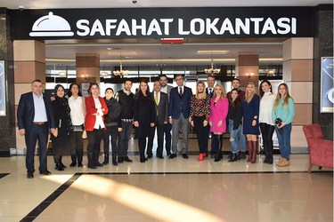 Özdilek Eskişehir'de Gazeteciler Günü Yemeği