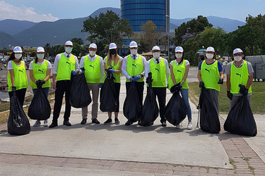 Özdilek İzmir'den Çevre Duyarlılığı