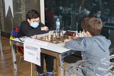 Satranç Şampiyonları ÖzdilekPark Bursa Nilüfer’de Kıyasıya Yarıştı!