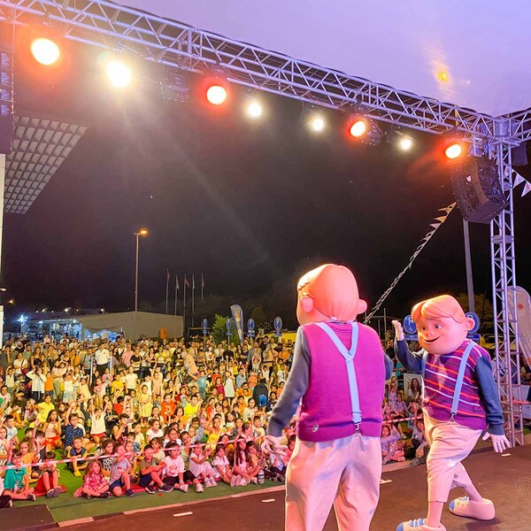 Teknolojik Tayfa Özdilek İzmir'de Çocuklarla Buluştu!