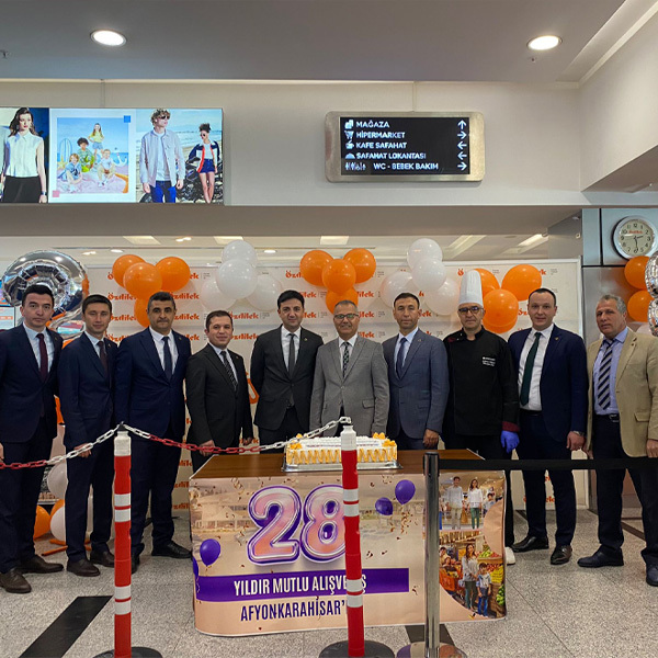 Özdilek Afyonkarahisar 28. Yaşını Coşkuyla Kutladı