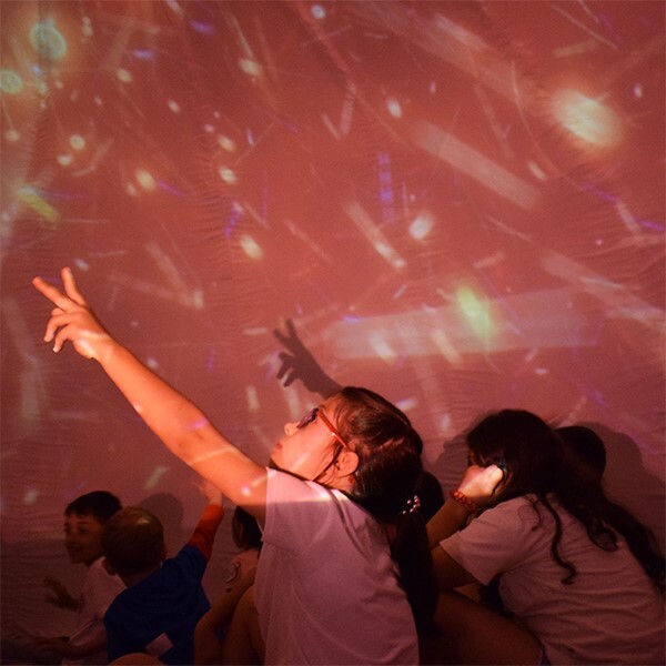 Özdilek Eskişehir'de Planetaryum ile Uzay Keşfi