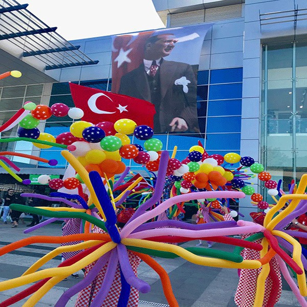 9 Eylül İzmir'in Kurtuluşu Coşkuyla Kutlandı!