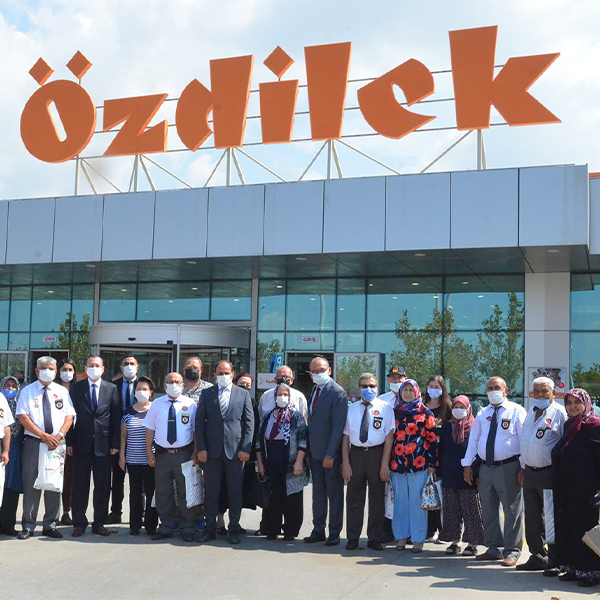 Özdilek Turgutlu Gazileri Ağırladı