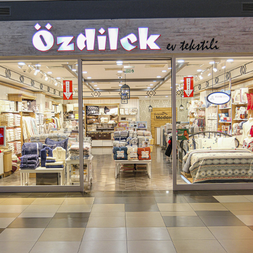 Novada Yozgat Alışveriş Merkezi